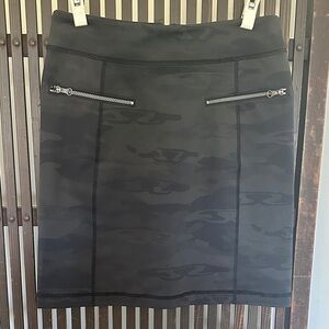 Lululemon Athletica Black Camo Pencil Skirt